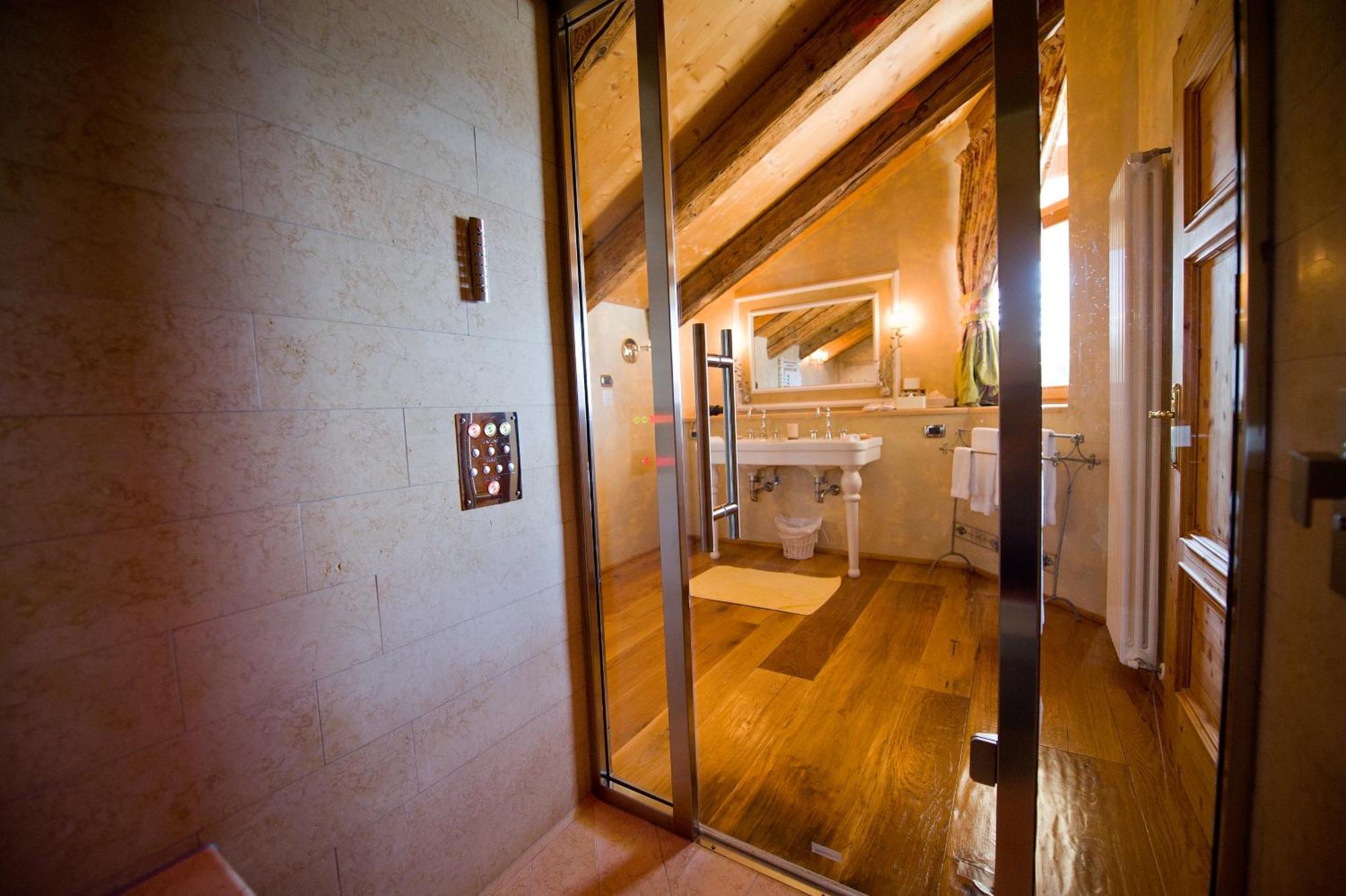 Villa Orso Grigio Ronzone Bagian luar foto